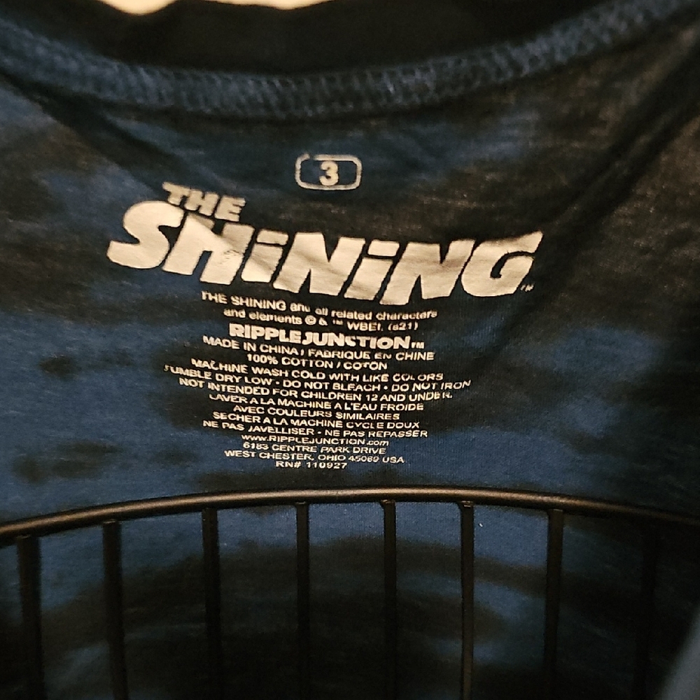 Torrid Graphic Tshirt - Picture 2 of 4